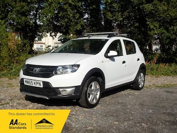 Used Dacia Sandero Stepway 2015 for sale - 79750917: Photo