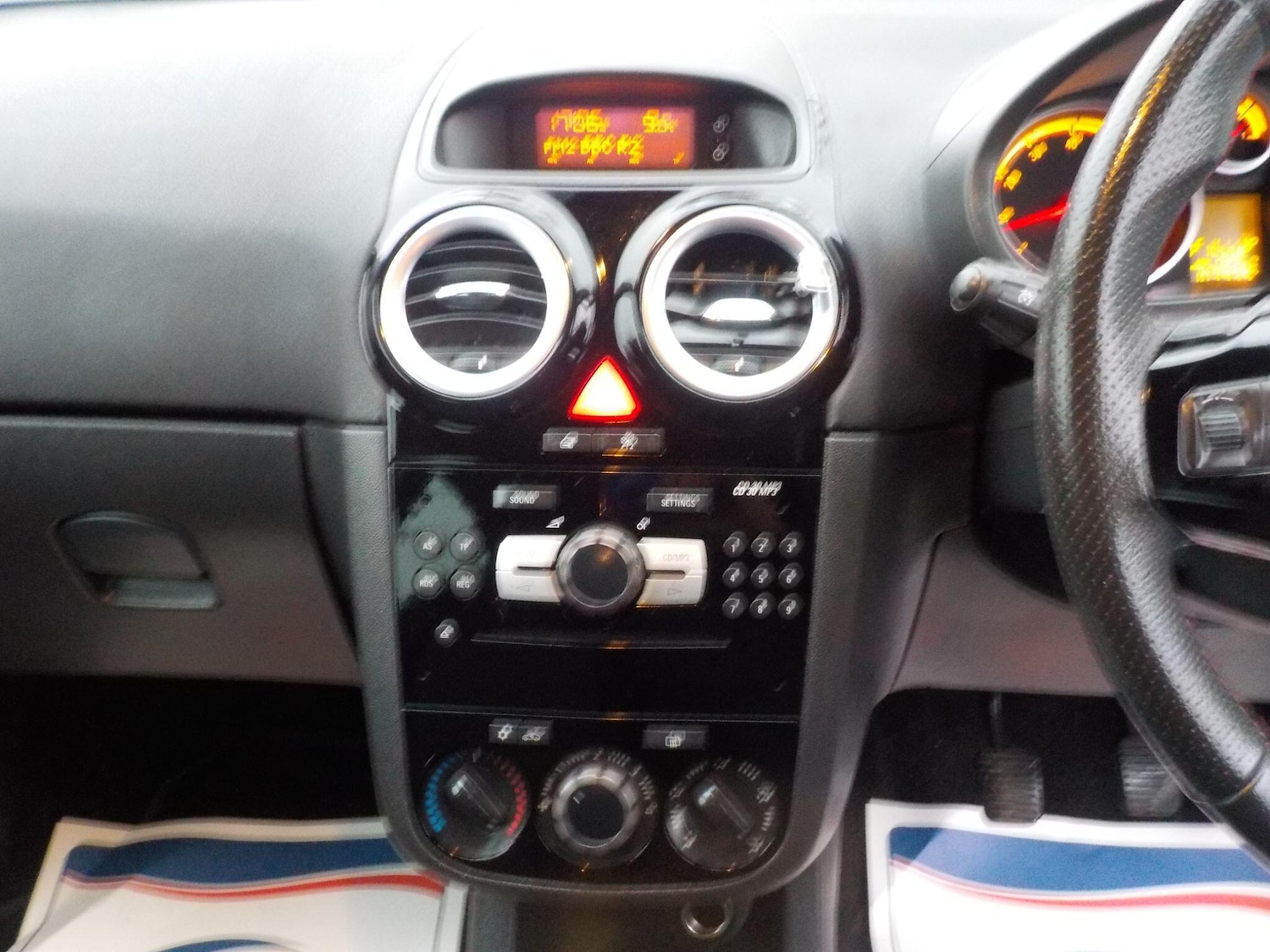 Used Vauxhall Corsa for sale - 77657541: Photo 13