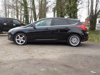 Used Ford Focus 2014 for sale - 77982245: Photo