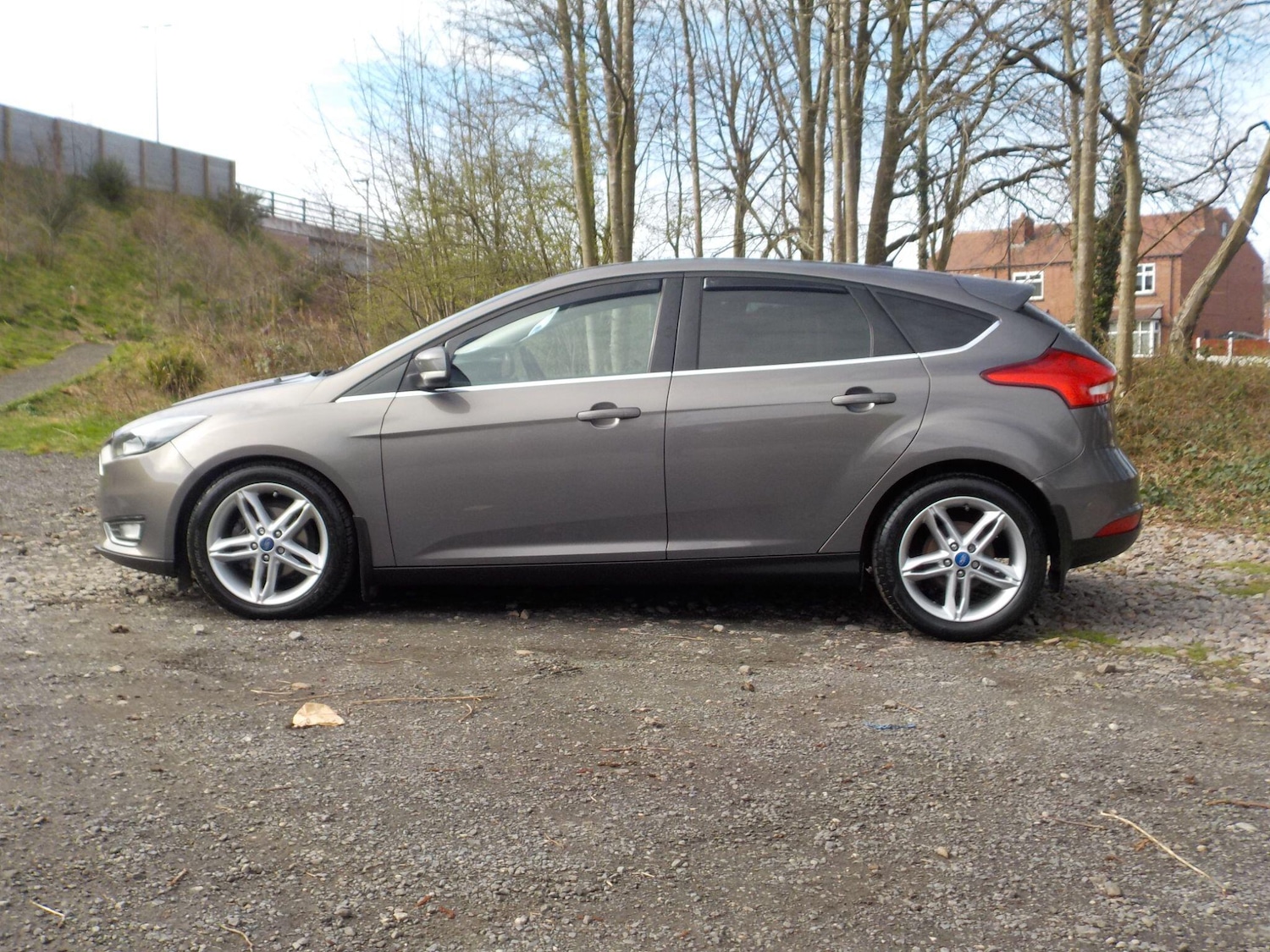Used Ford Focus 2015 for sale - 78034281: Photo 2