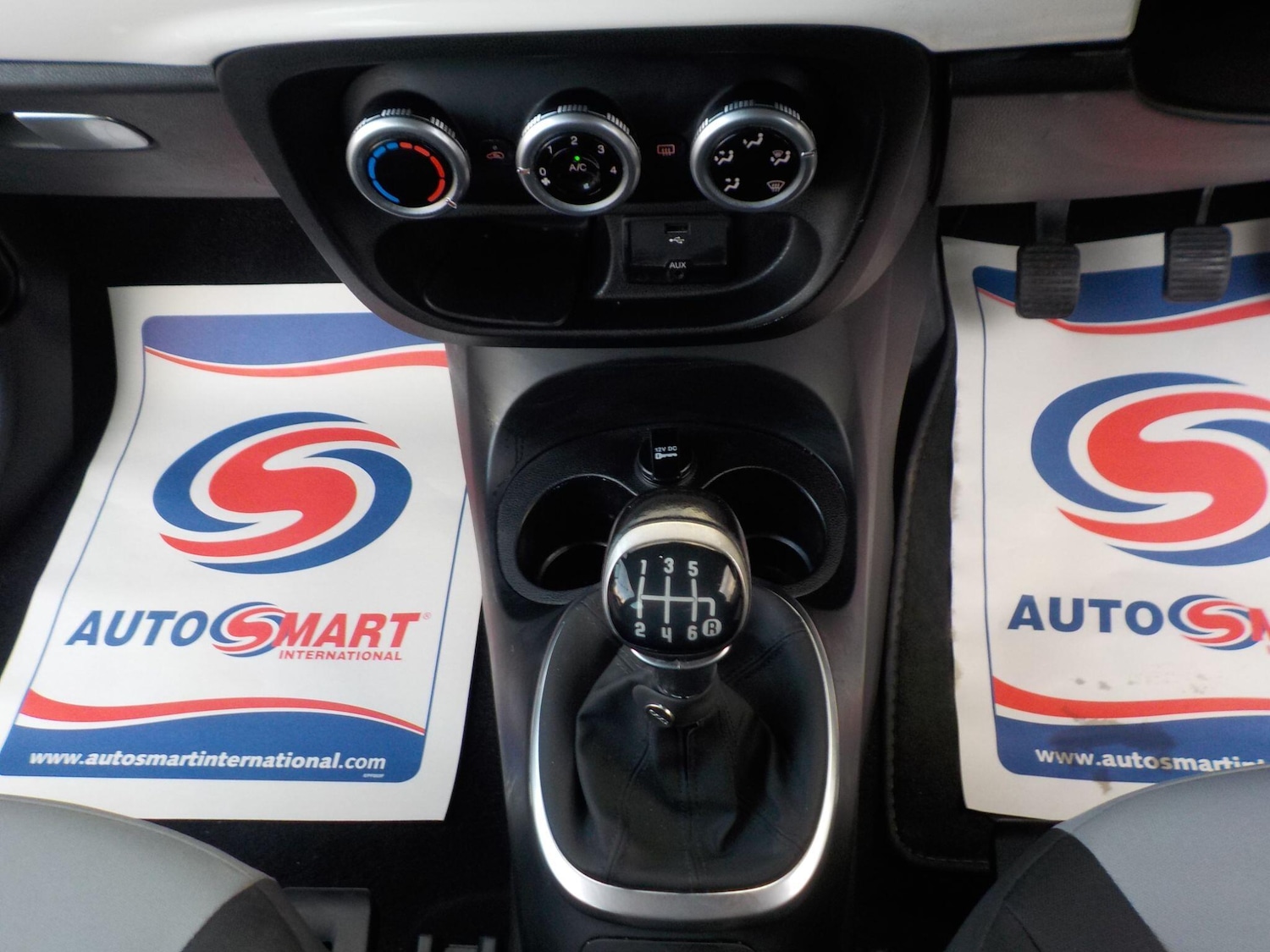 Used Fiat 500L 2014 for sale - 77411470: Photo 15