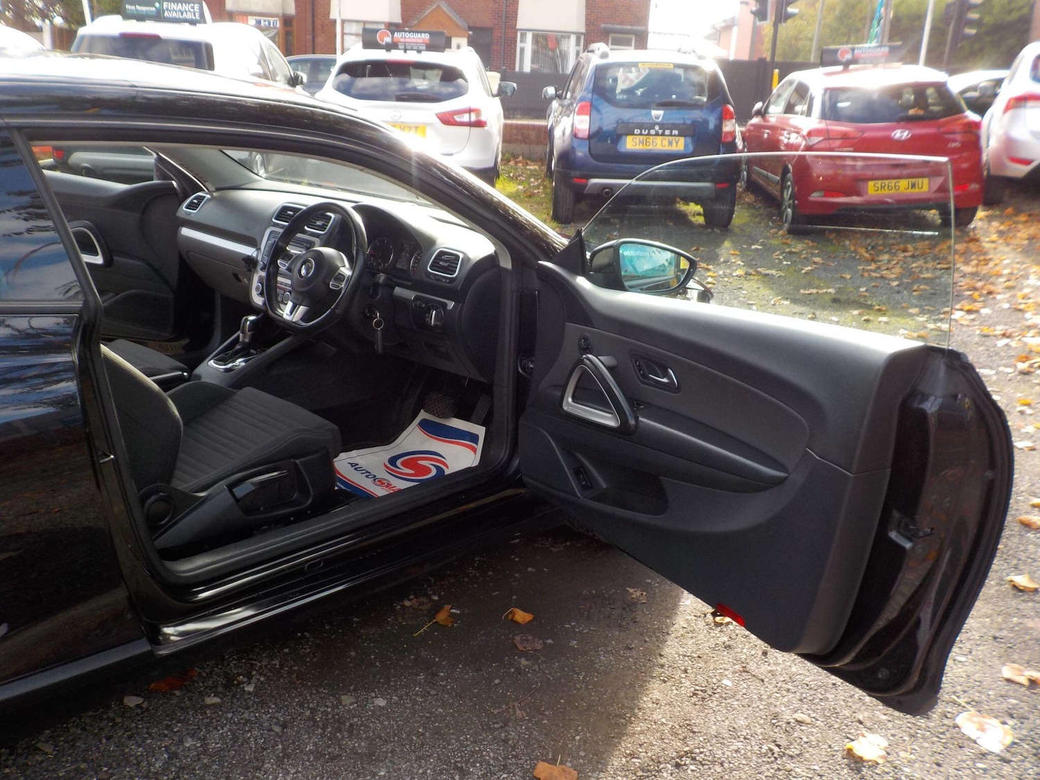 Used Volkswagen Scirocco 2011 for sale - 76121338: Photo 20