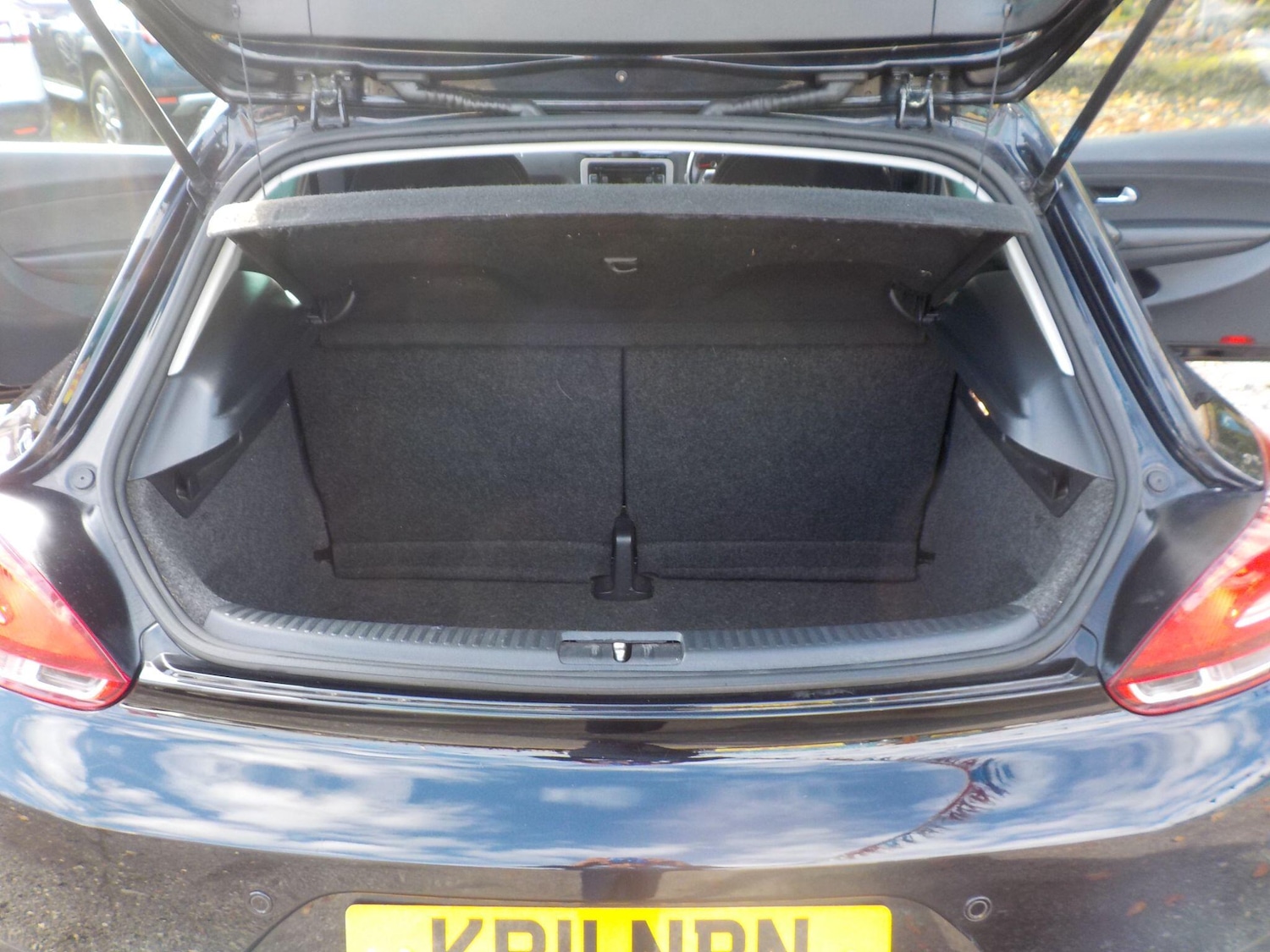 Used Volkswagen Scirocco 2011 for sale - 76121338: Photo 22