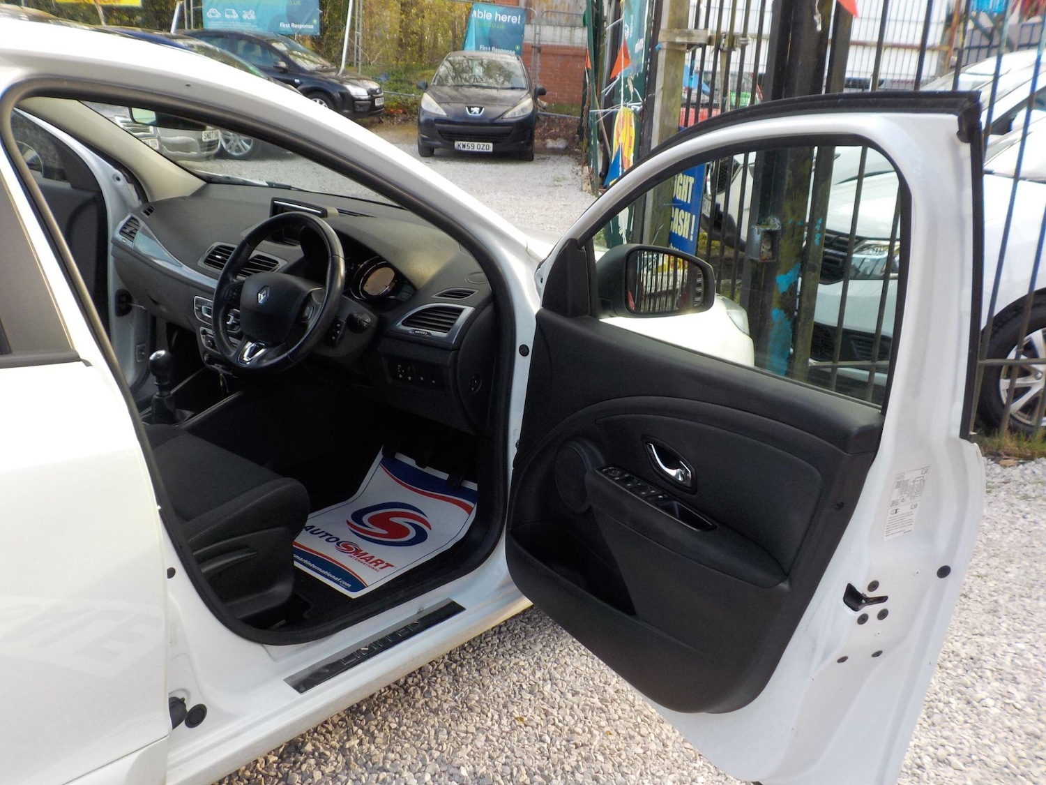 Used Renault Megane 2015 for sale - 78157704: Photo 22