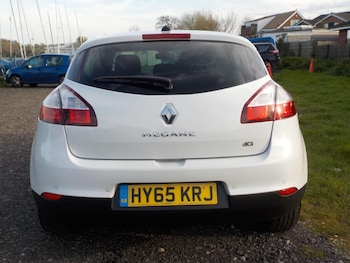 Used Renault Megane 2015 for sale - 78157704: Photo