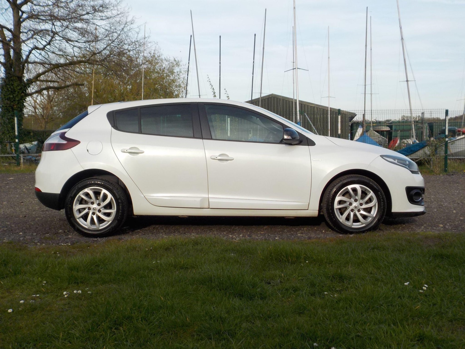 Used Renault Megane 2015 for sale - 78157704: Photo 6