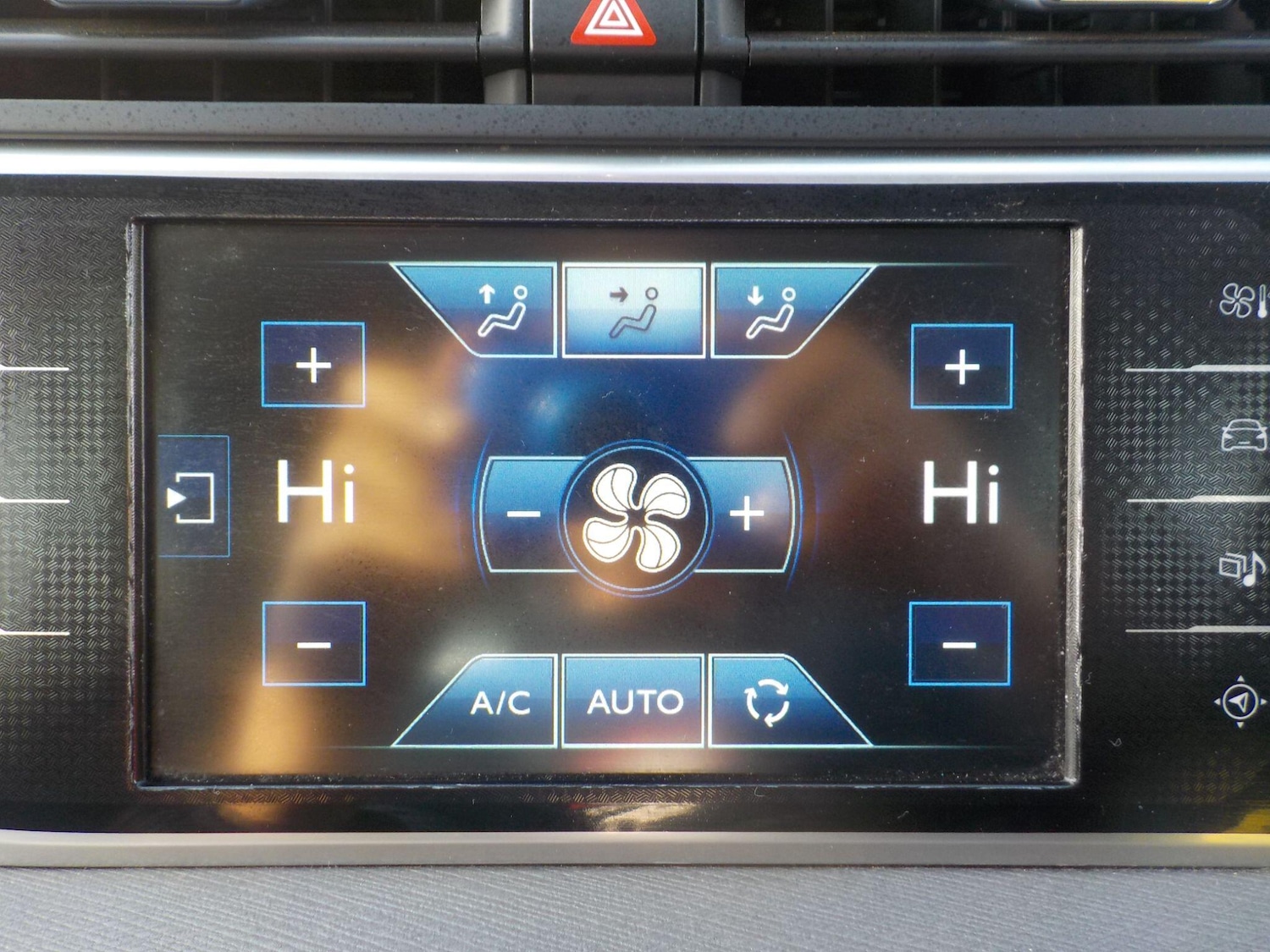 Used Citroen C4 Picasso 2014 for sale - 76498765: Photo 17