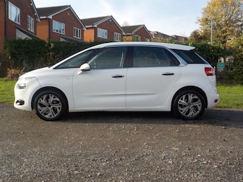 Used Citroen C4 Picasso 2014 for sale - 76498765: Photo