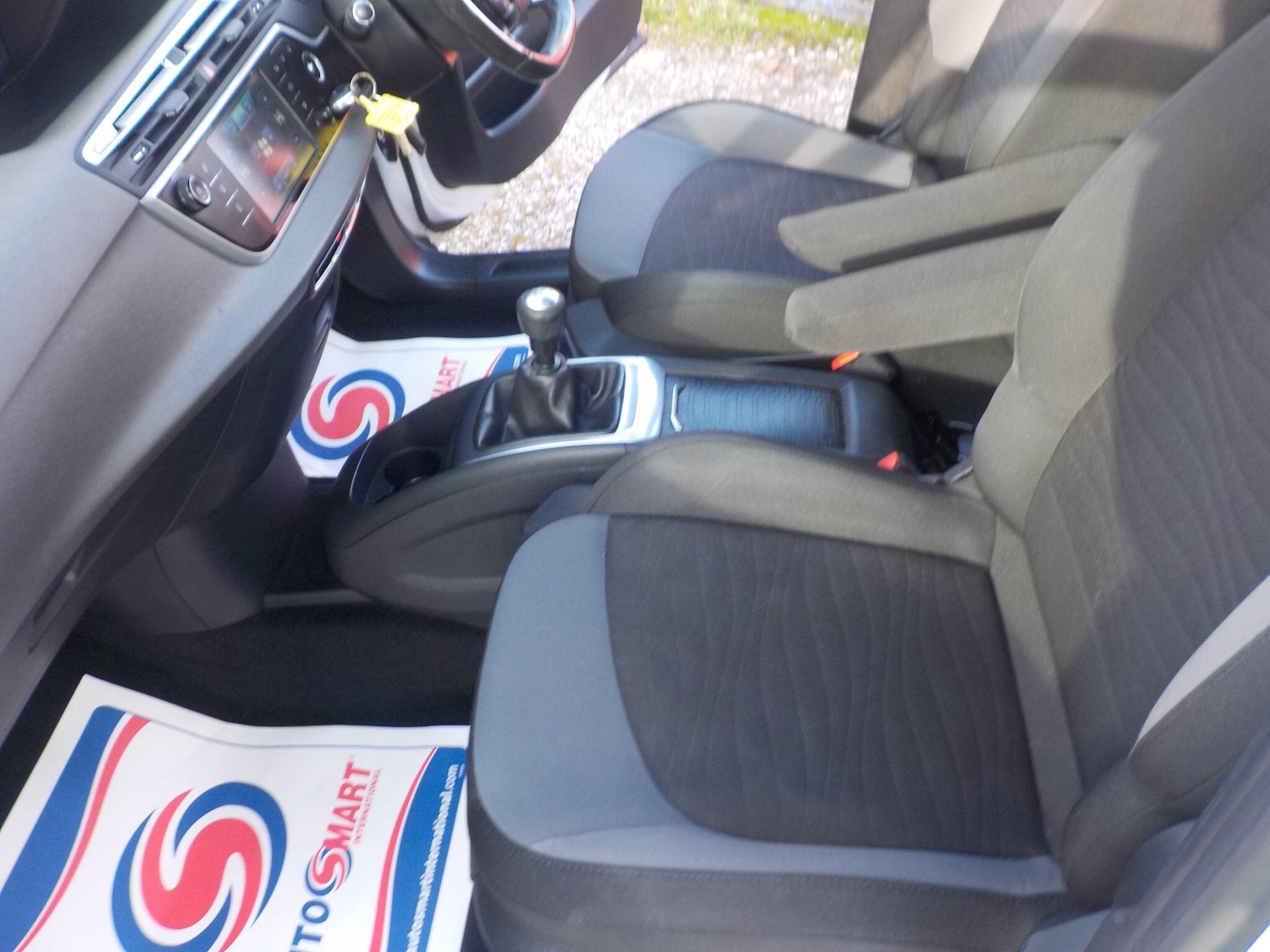 Used Citroen C4 Picasso 2014 for sale - 76498765: Photo 30