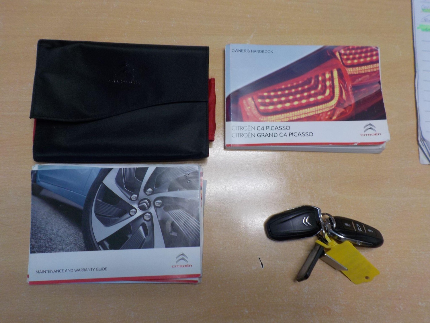 Used Citroen C4 Picasso 2014 for sale - 76498765: Photo 32