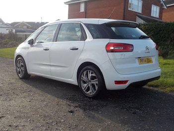 Used Citroen C4 Picasso 2014 for sale - 76498765: Photo