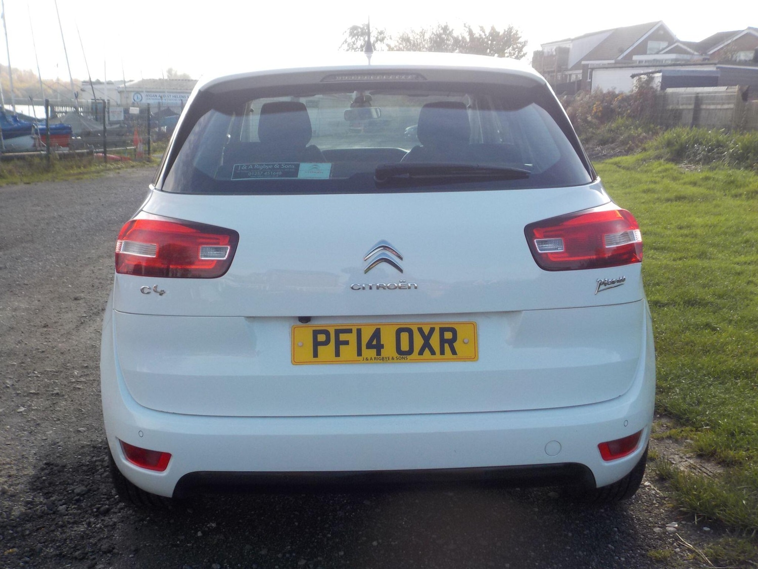 Used Citroen C4 Picasso 2014 for sale - 76498765: Photo 4