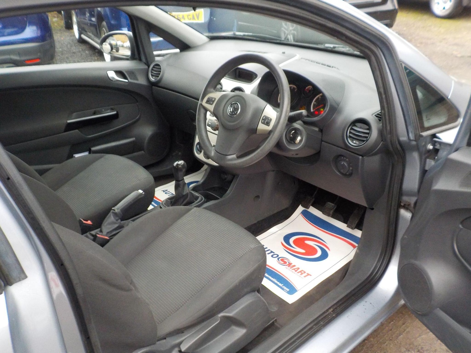 Used Vauxhall Corsa 2008 for sale - 77155683: Photo 10