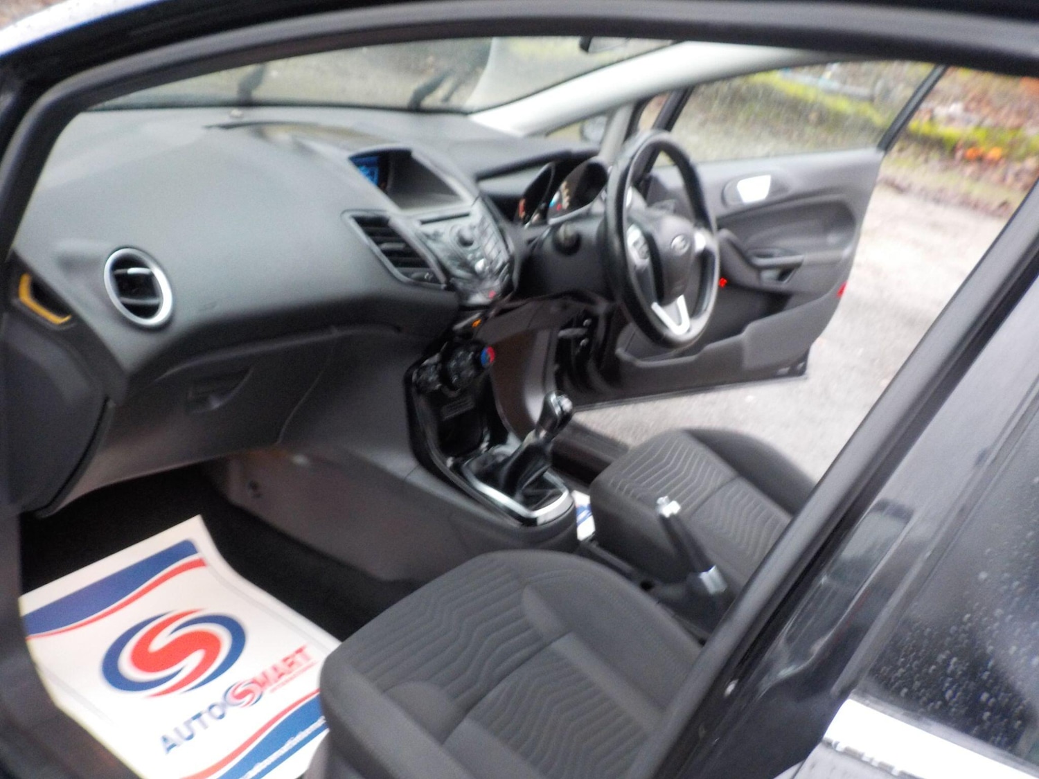 Used Ford Fiesta 2012 for sale - 77352066: Photo 11