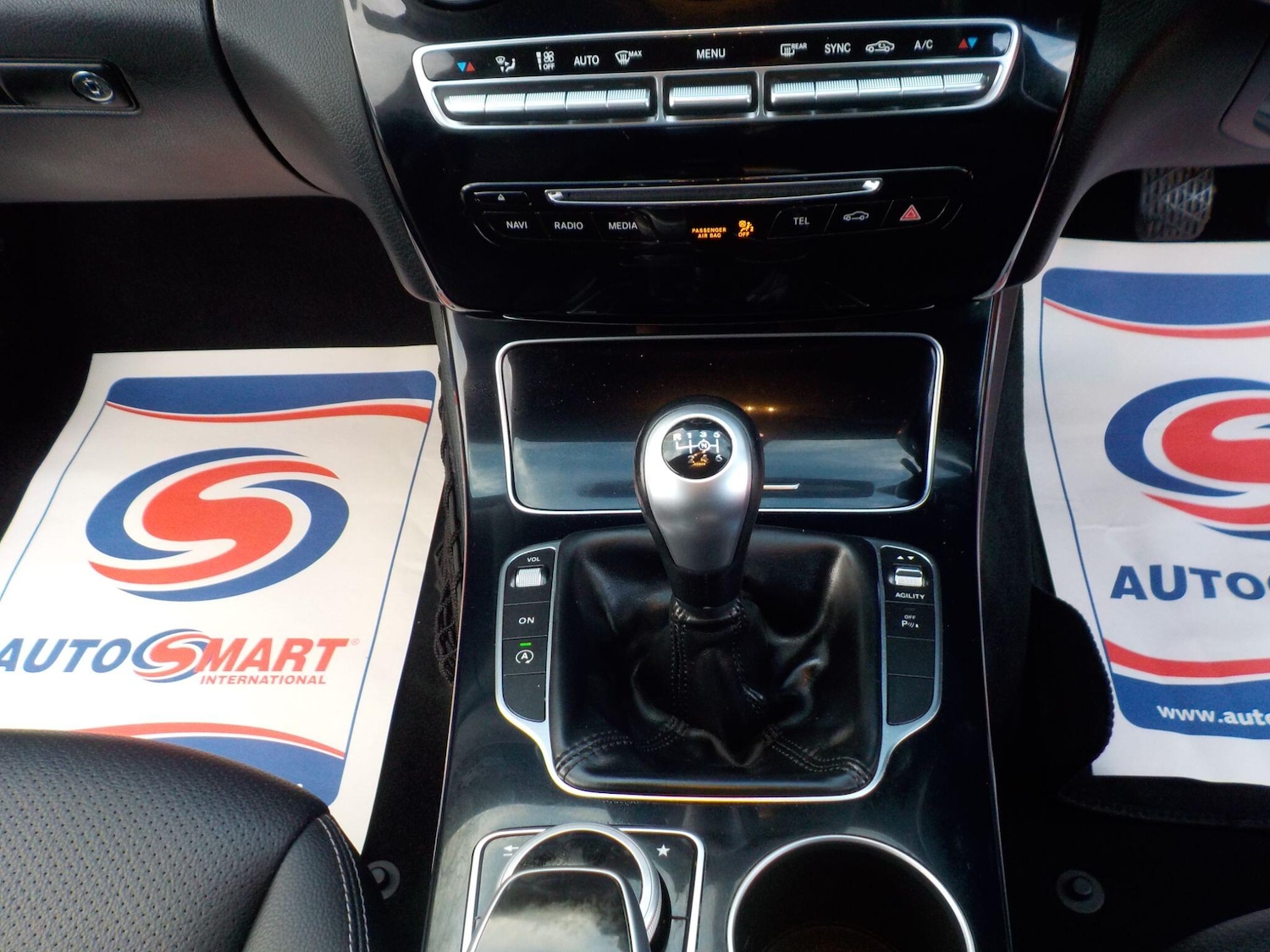 Used Mercedes-Benz C Class 2014 for sale - 77315360: Photo 15