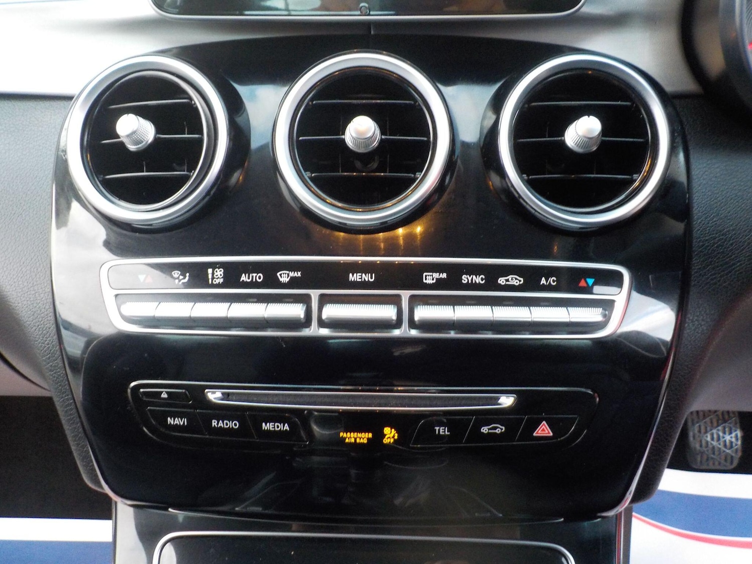 Used Mercedes-Benz C Class 2014 for sale - 77315360: Photo 17