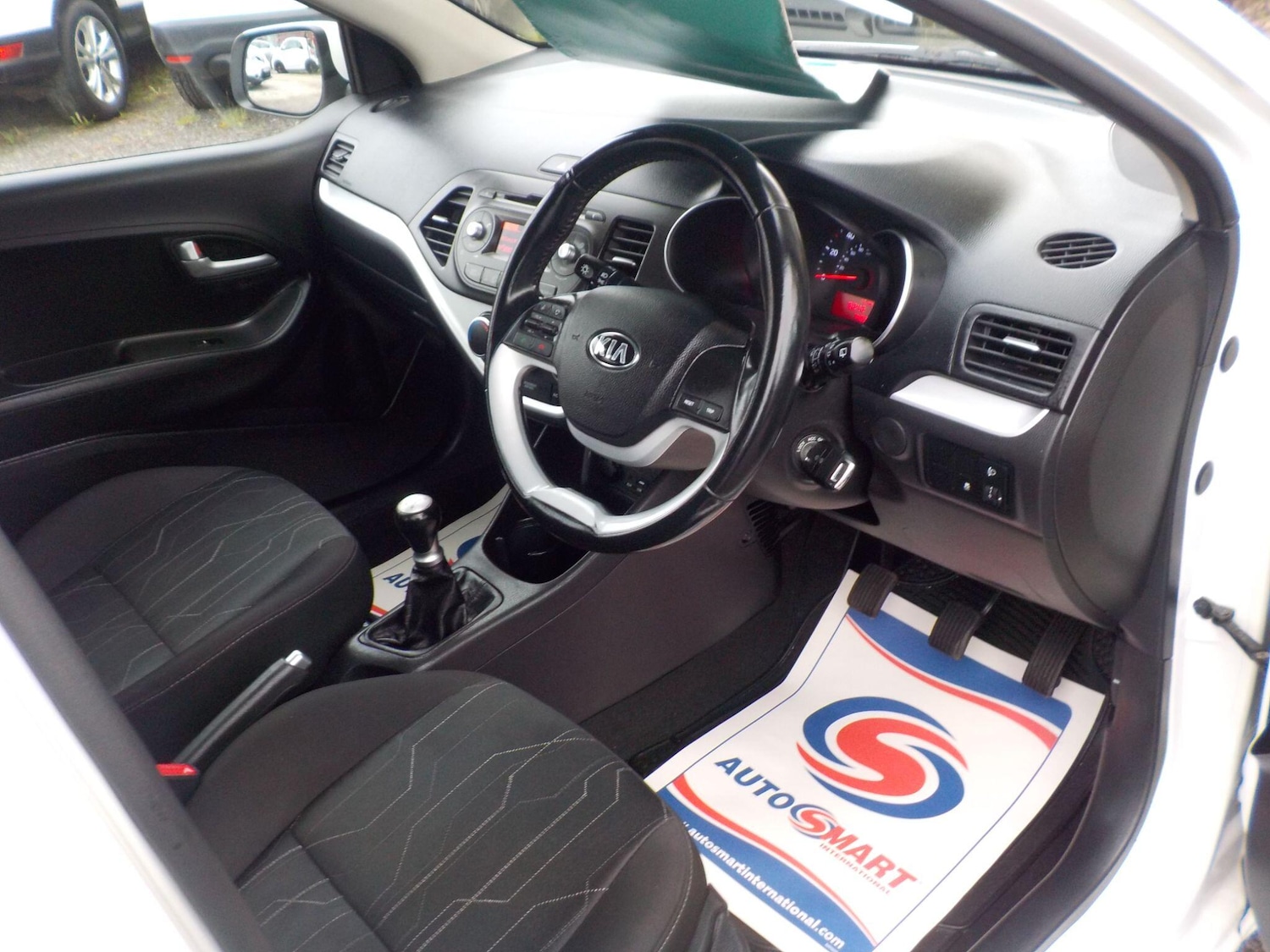 Used Kia Picanto 2016 for sale - 76239608: Photo 10