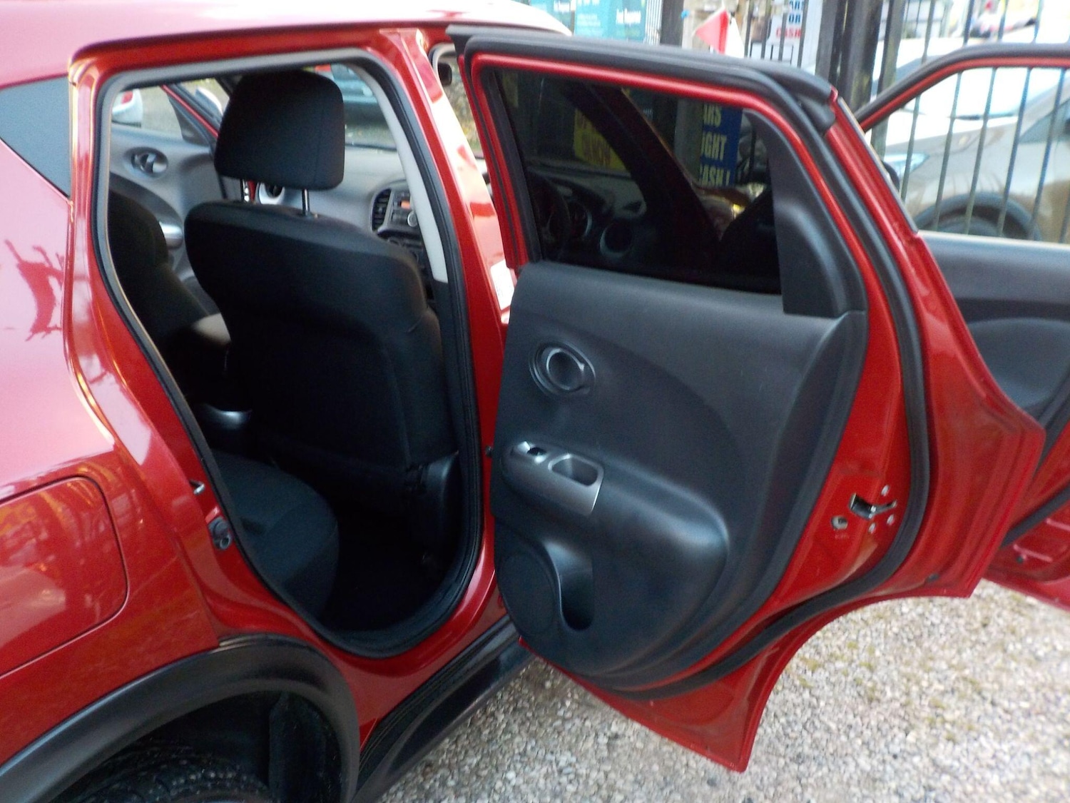 Used Nissan Juke 2011 for sale - 76398760: Photo 20