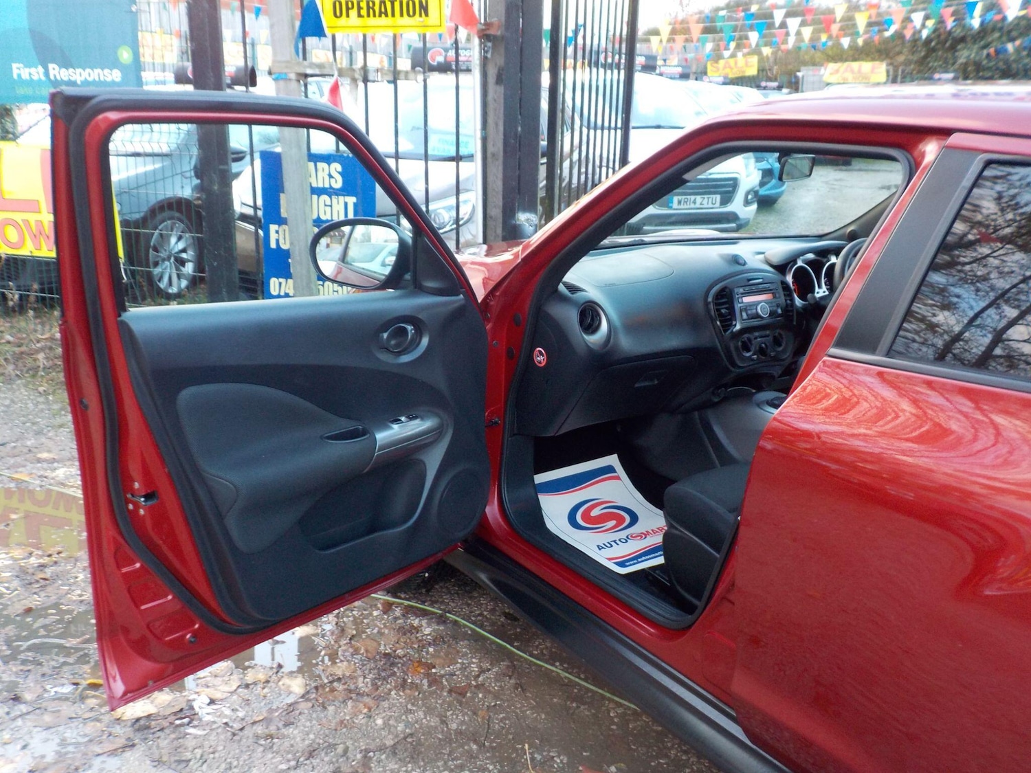 Used Nissan Juke 2011 for sale - 76398760: Photo 26