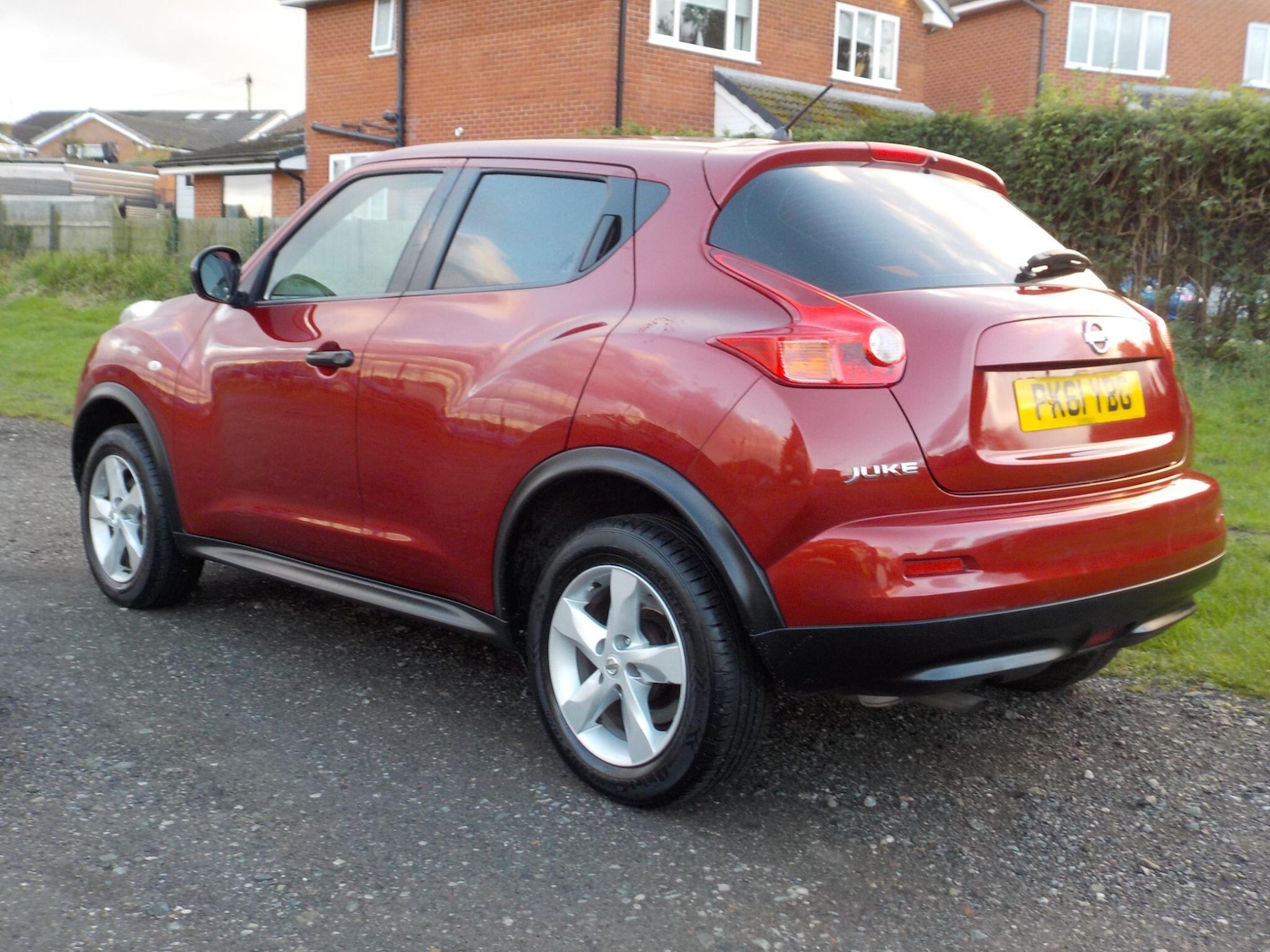 Used Nissan Juke 2011 for sale - 76398760: Photo 3