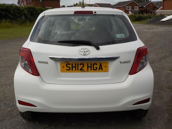 Used Toyota Yaris 2012 for sale - 75539819: Photo