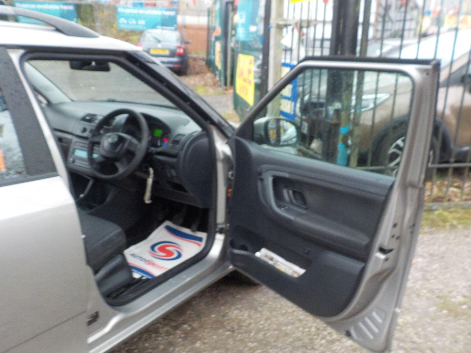 Used Skoda Fabia 2011 for sale - 76742337: Photo 17