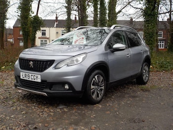 Used Peugeot 2008 2019 for sale - 77351731: Photo
