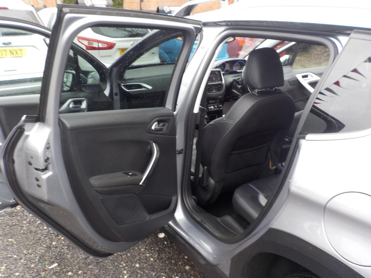 Used Peugeot 2008 2019 for sale - 77351731: Photo 25