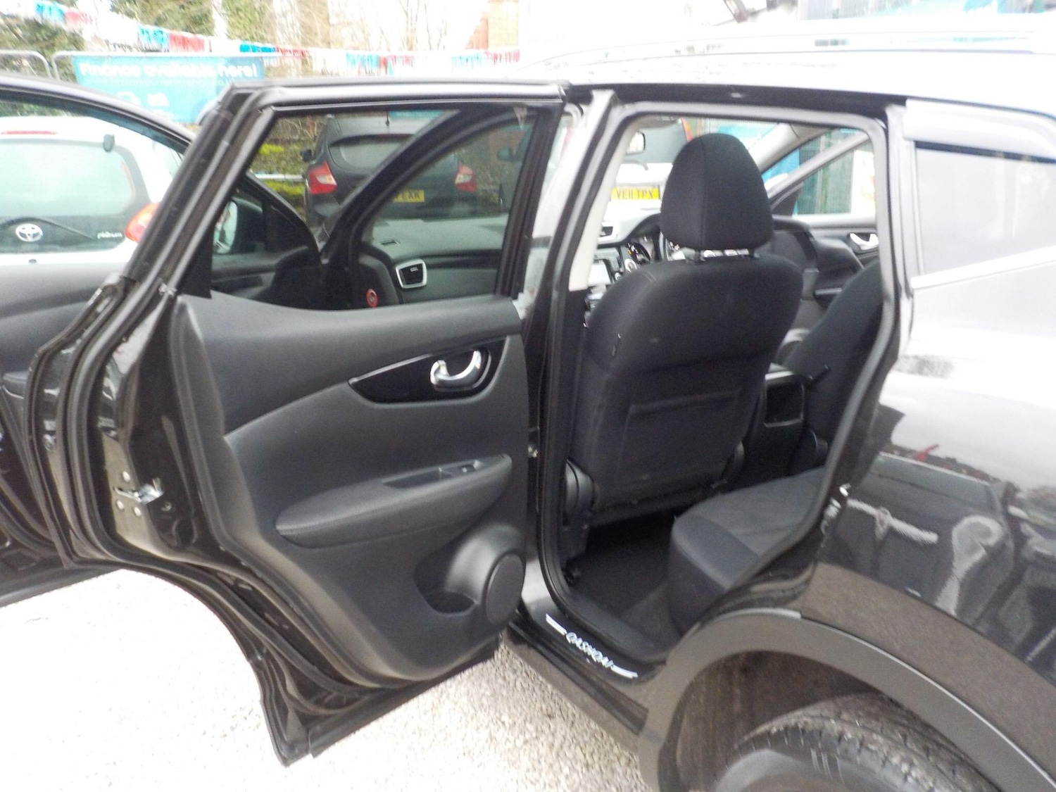 Used Nissan Qashqai 2015 for sale - 77794116: Photo 26