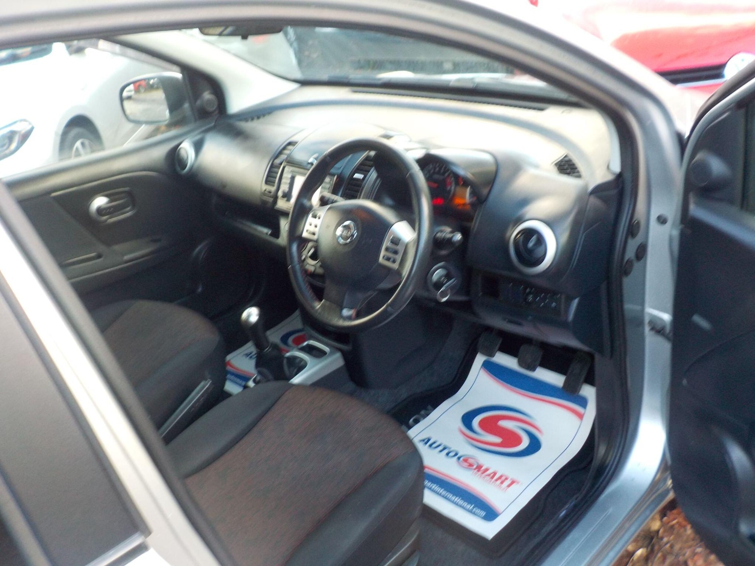 Used Nissan Note 2010 for sale - 76992948: Photo 10