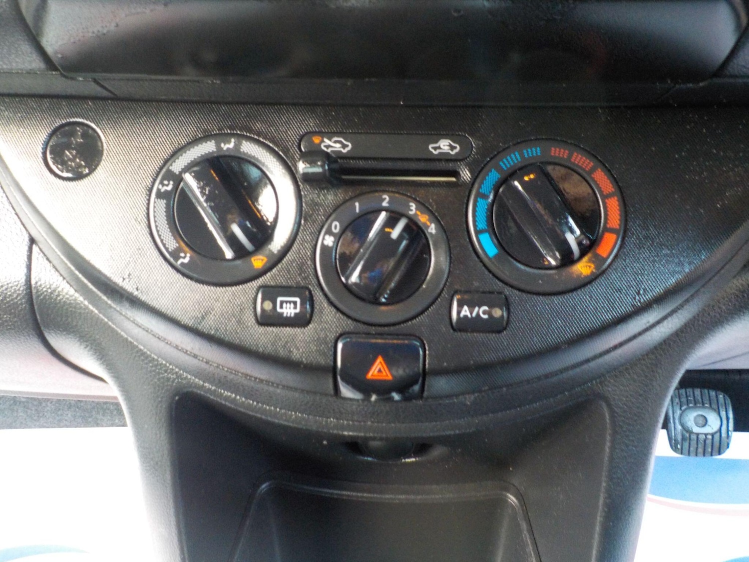 Used Nissan Note 2010 for sale - 76992948: Photo 13