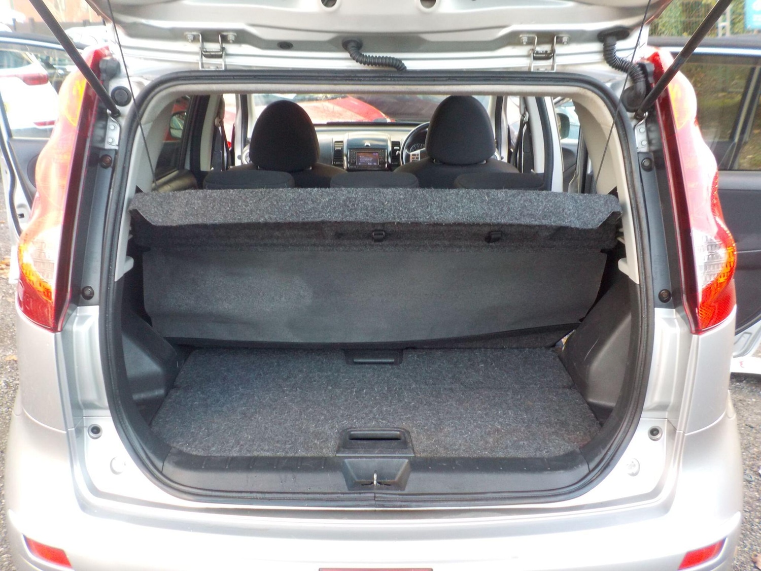 Used Nissan Note 2010 for sale - 76992948: Photo 21