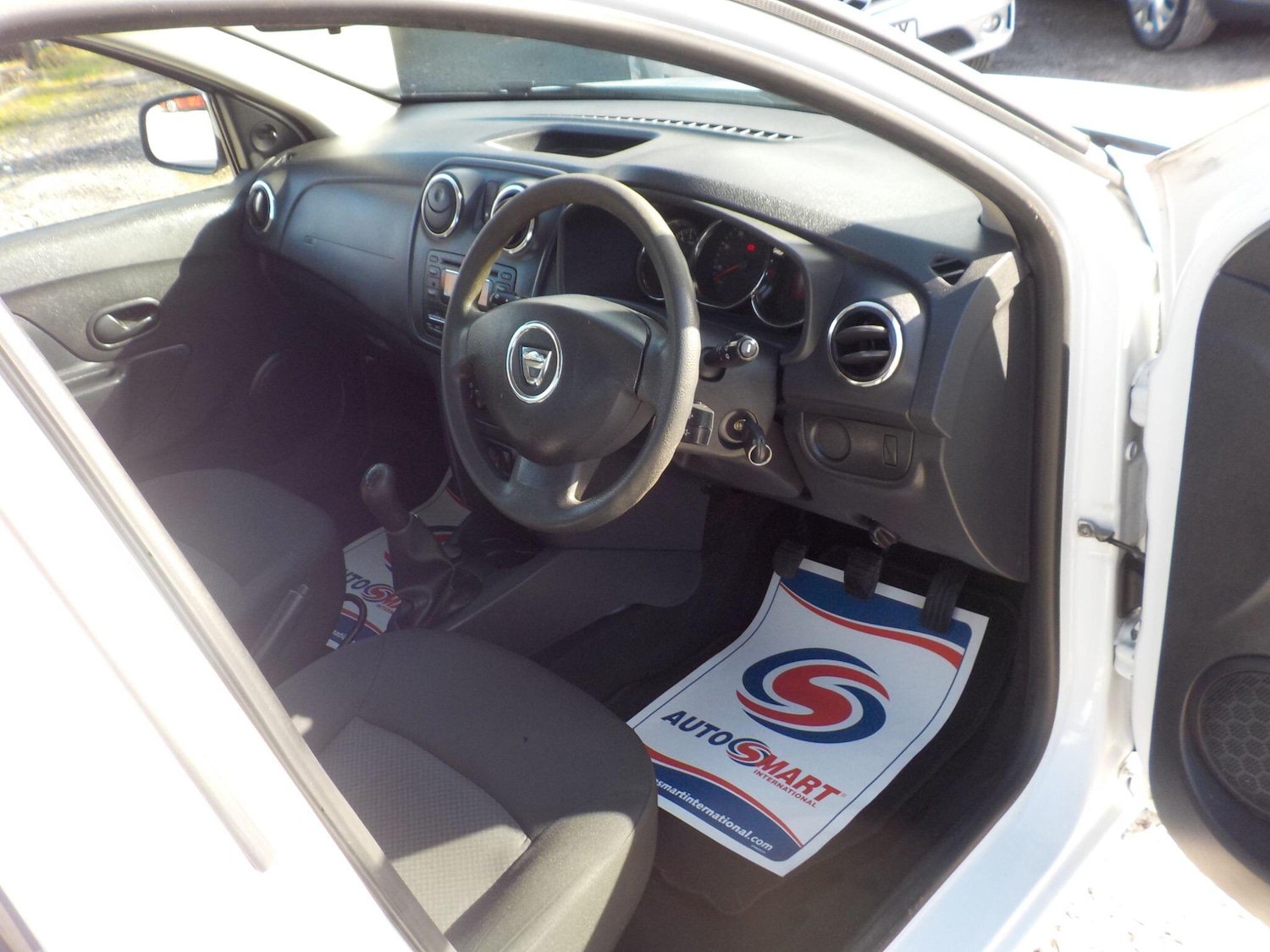 Used Dacia Sandero 2016 for sale - 77838809: Photo 10