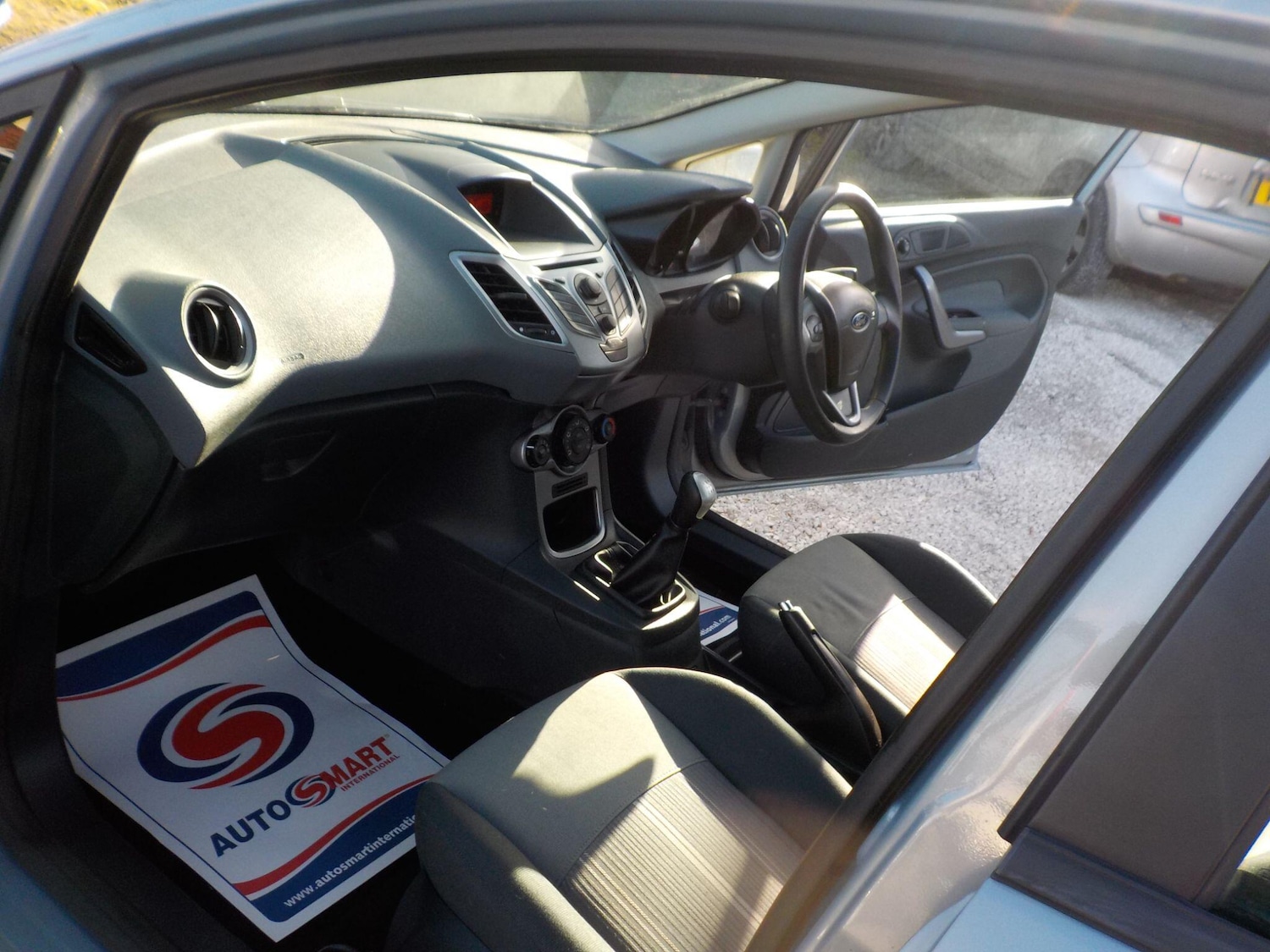 Used Ford Fiesta 2010 for sale - 77838865: Photo 11