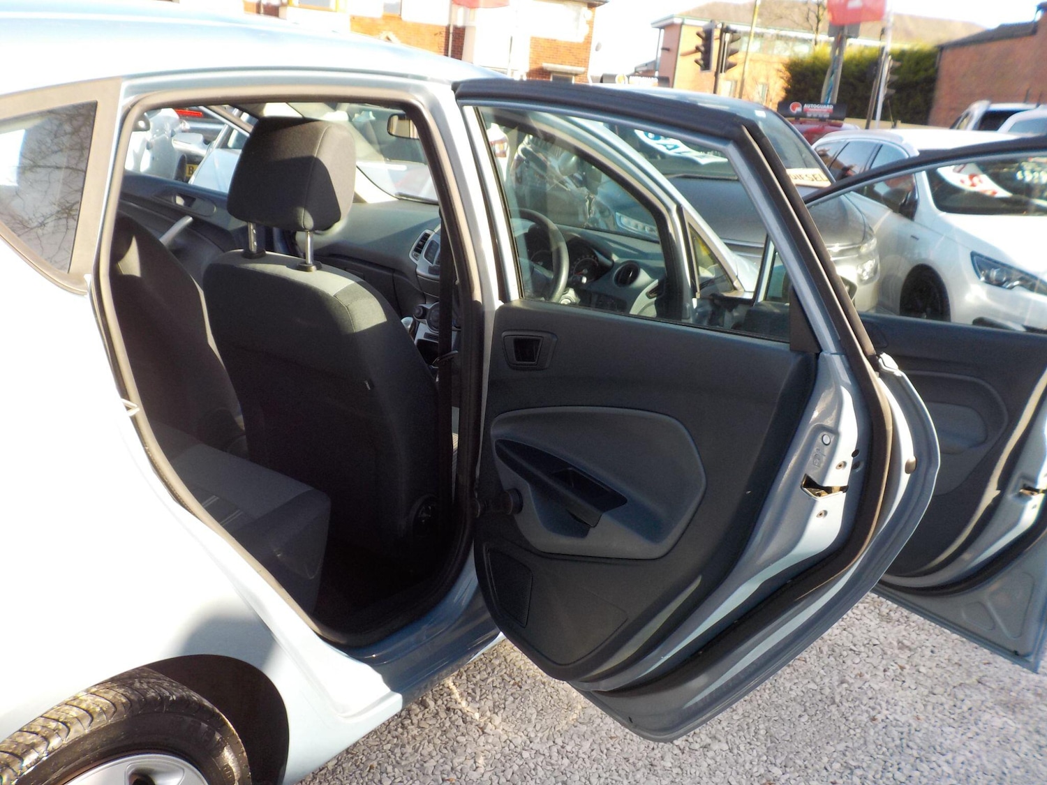 Used Ford Fiesta 2010 for sale - 77838865: Photo 21