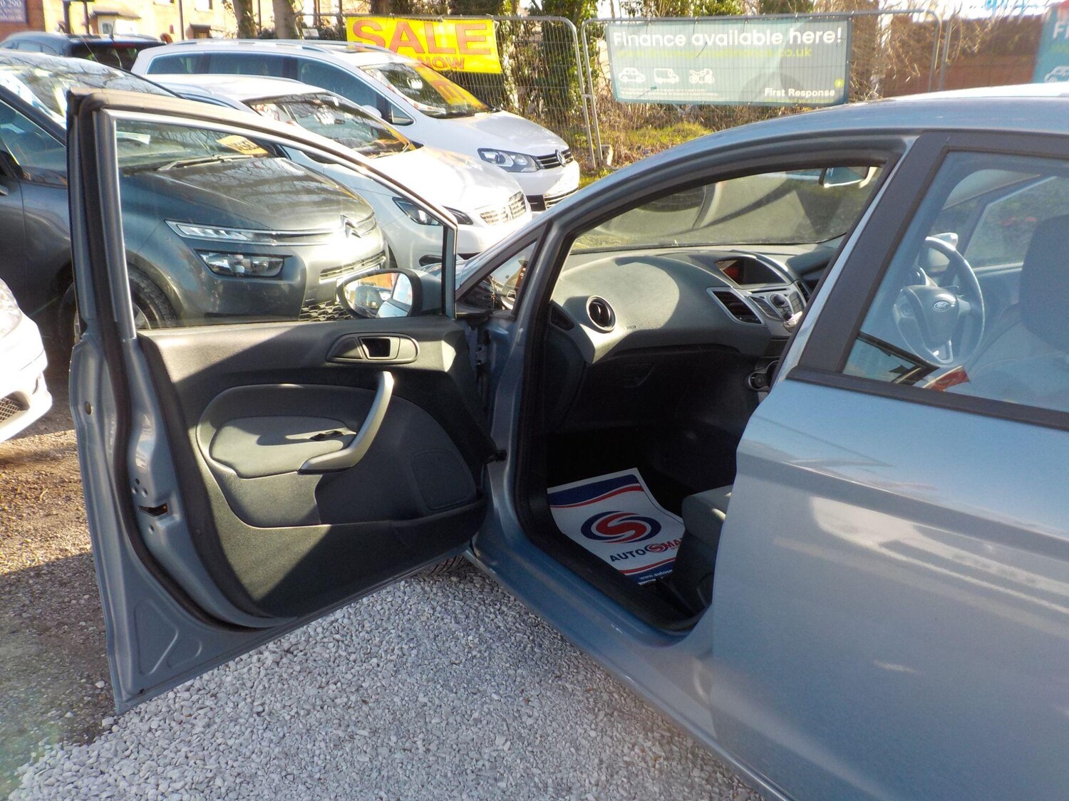 Used Ford Fiesta 2010 for sale - 77838865: Photo 26