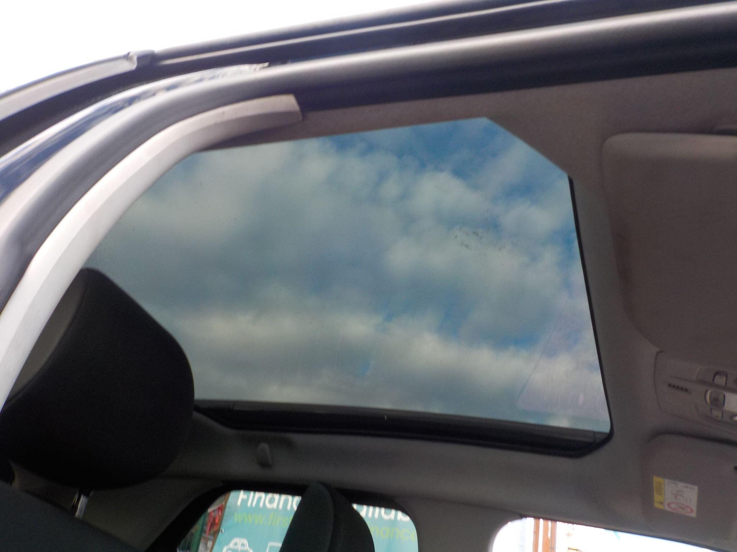 Used Citroen C4 Cactus 2016 for sale - 77637538: Photo 15