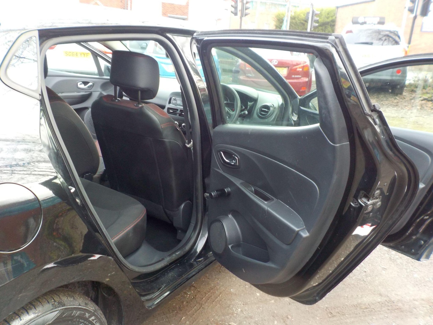 Used Renault Clio 2013 for sale - 77331059: Photo 21