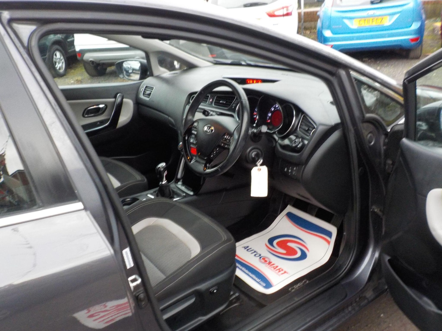 Used Kia Ceed 2015 for sale - 77331092: Photo 10