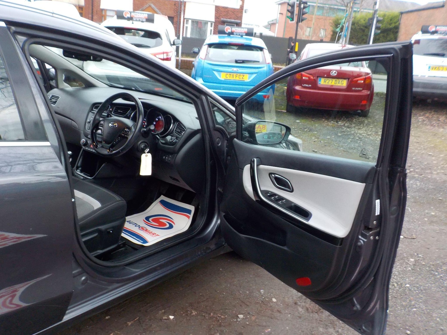 Used Kia Ceed 2015 for sale - 77331092: Photo 20