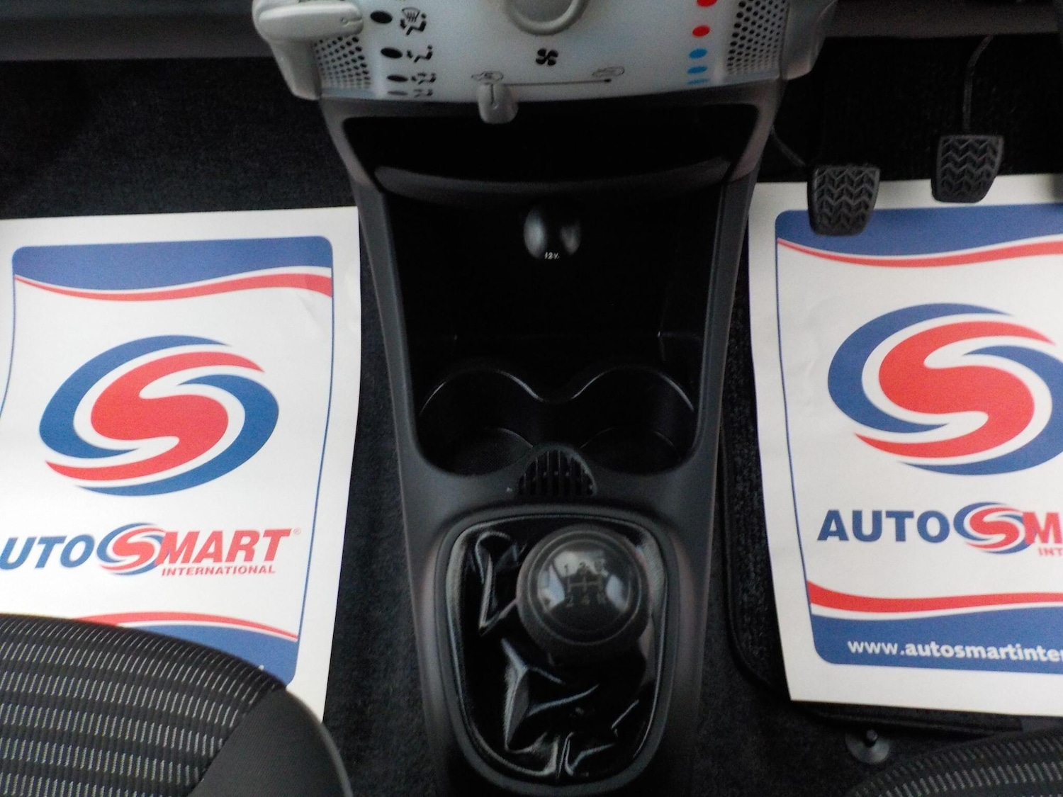 Used Peugeot 107 2012 for sale - 77633533: Photo 15