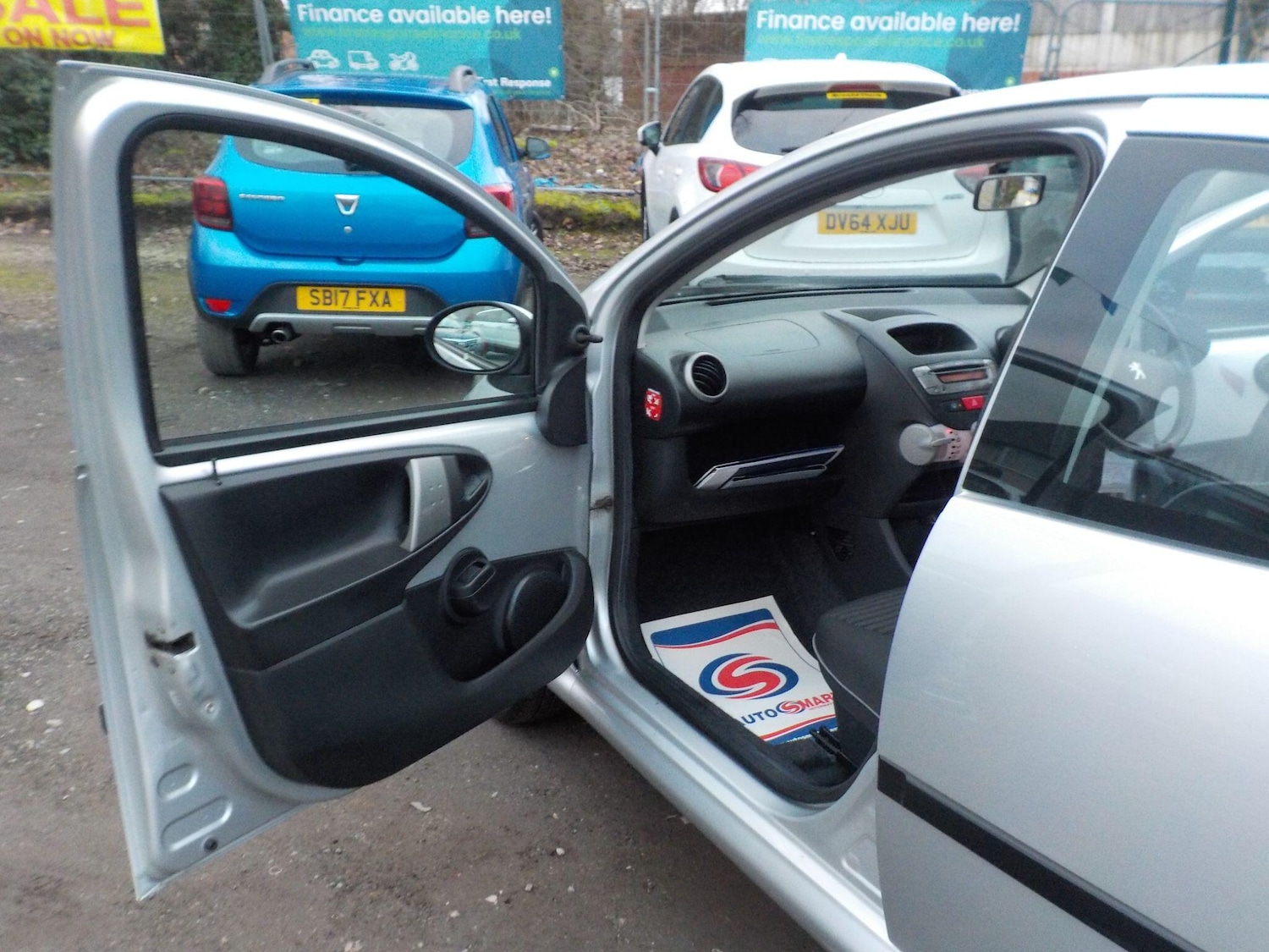 Used Peugeot 107 2012 for sale - 77633533: Photo 26