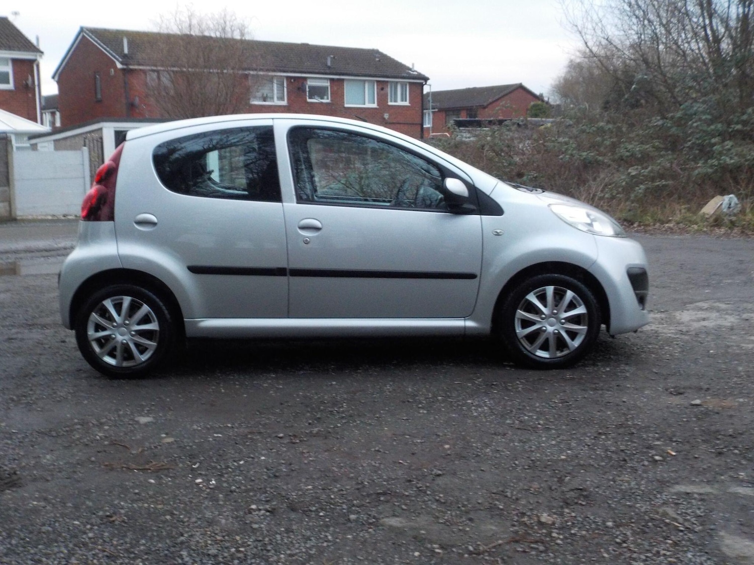 Used Peugeot 107 2012 for sale - 77633533: Photo 6