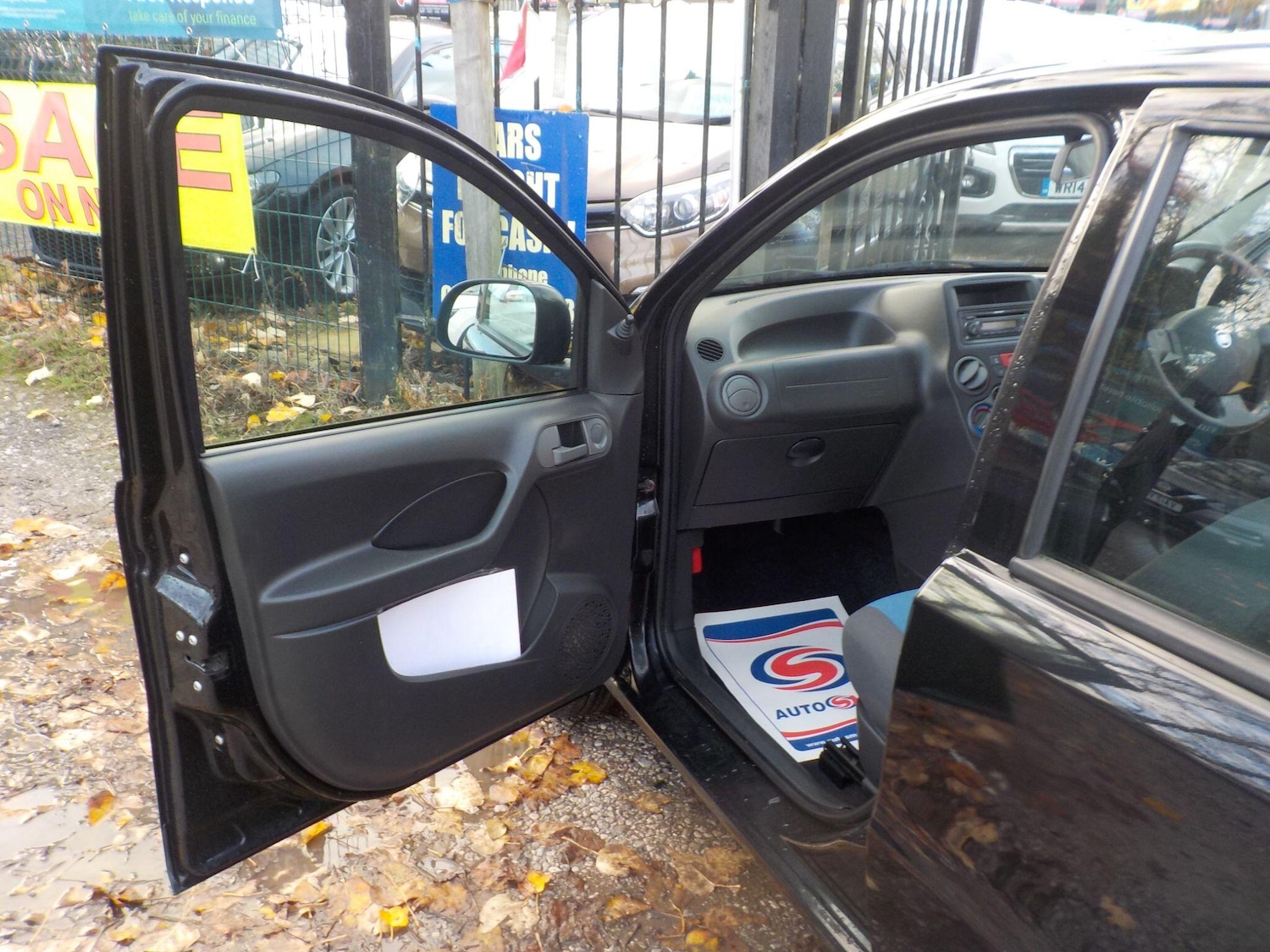 Used Fiat Panda 2012 for sale - 76457851: Photo 24