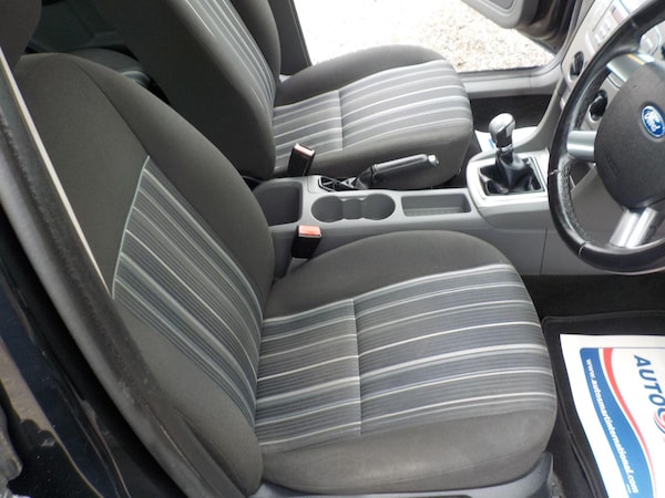 Used Ford Focus 2008 for sale - 76270544: Photo 13
