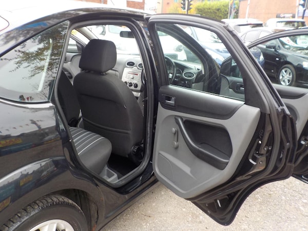 Used Ford Focus 2008 for sale - 76270544: Photo 20