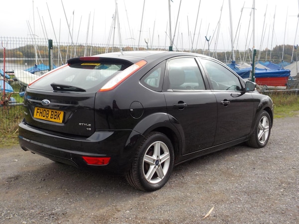 Used Ford Focus 2008 for sale - 76270544: Photo 5