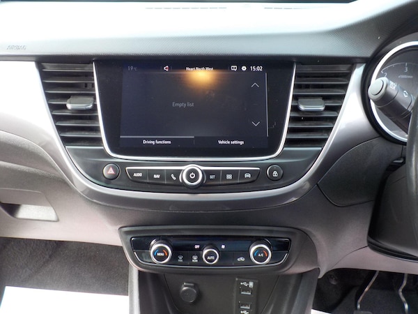 Used Vauxhall Crossland X 2018 for sale - 76188540: Photo 13