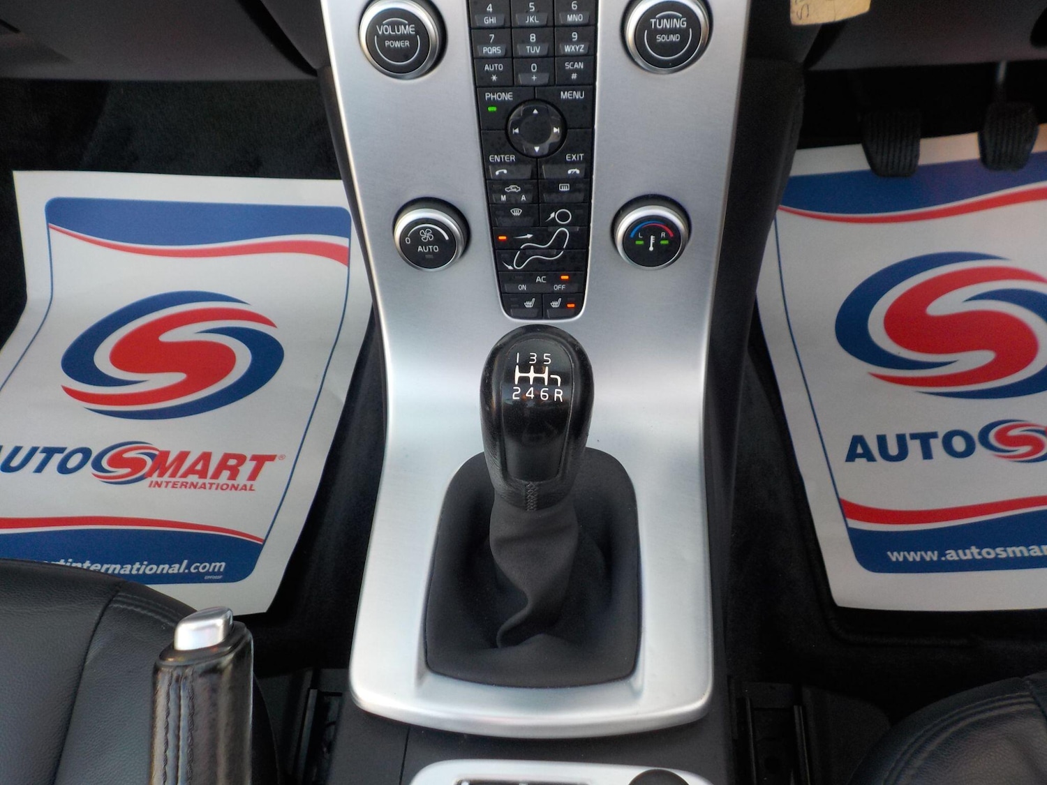 Used Volvo C70 2011 for sale - 77359033: Photo 15