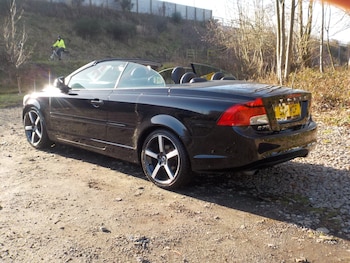 Used Volvo C70 2011 for sale - 77359033: Photo